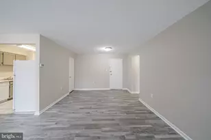 1824 Metzerott, Adelphi, MD 20783 - Photo 4