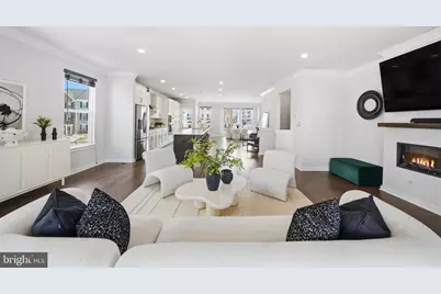 217 Summit Point Boulevard, Bowie, MD 20716 - Photo 16