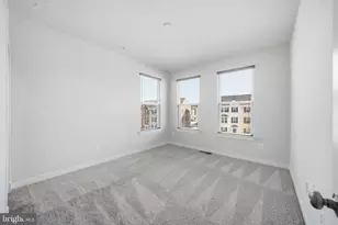 217 Smt Pt Blvd, Bowie, MD 20716 - Photo 34