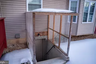 11002 Cranford Dr, Upper Marlboro, MD 20772 - Photo 52