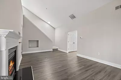 6520 Lake Park Drive #301, Greenbelt, MD 20770 - Photo 8