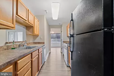 6520 Lake Park Drive #301, Greenbelt, MD 20770 - Photo 4