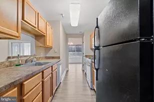 6520 Lake Park Dr, Greenbelt, MD 20770 - Photo 4