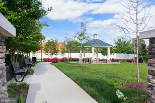 10521 Jim Lovell Ln, Lanham, MD 20706 - Photo 40