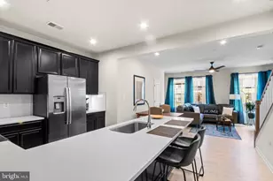 10521 Jim Lovell Ln, Lanham, MD 20706 - Photo 18