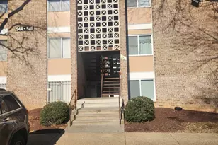 544 Wilson Bridge Dr, Oxon Hill, MD 20745 - Photo 1