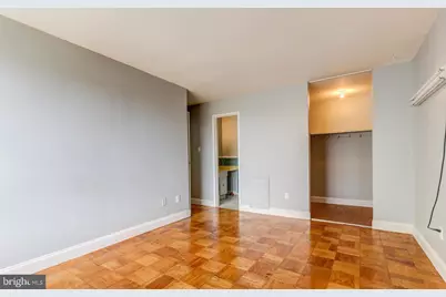 7957 Riggs Road #12, Hyattsville, MD 20783 - Photo 18