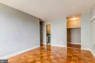 7957 Riggs Rd, Hyattsville, MD 20783 - Photo 18