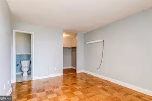 7957 Riggs Rd, Hyattsville, MD 20783 - Photo 10