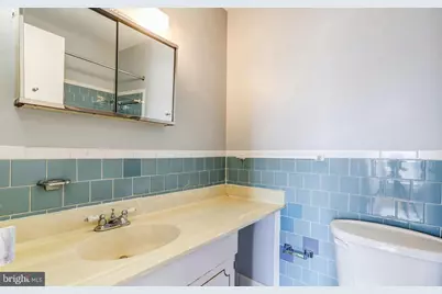 7957 Riggs Road #12, Hyattsville, MD 20783 - Photo 12