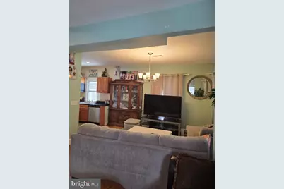 510 Dateleaf Avenue, Capitol Heights, MD 20743 - Photo 2