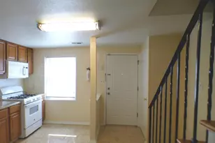 1769 Village Green Dr, Hyattsville, MD 20785 - Photo 6