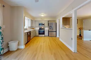 11707 Balsamwood Terrace, Laurel, MD 20708 - Photo 8