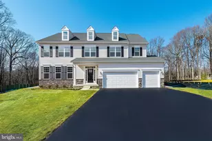 15719 Henrietta Dr, Accokeek, MD 20607 - Photo 1