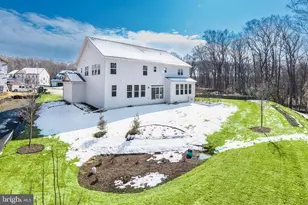 15719 Henrietta Dr, Accokeek, MD 20607 - Photo 4