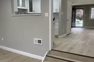 3 Lakecrest Cir, Greenbelt, MD 20770 - Photo 10