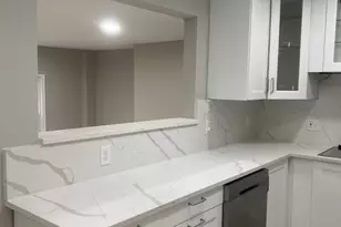 3 Lakecrest Cir, Greenbelt, MD 20770 - Photo 6