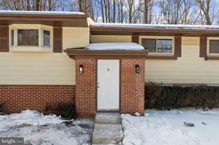 6509 Wilburn Dr, Capitol Heights, MD 20743 - Photo 2