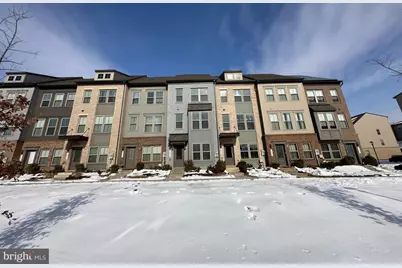 127 Capital Court, Upper Marlboro, MD 20774 - Photo 2