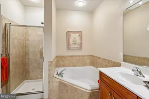 13122 Brooktree Ln, Laurel, MD 20707 - Photo 28