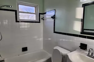 2818 Iverson St, Temple Hills, MD 20748 - Photo 10