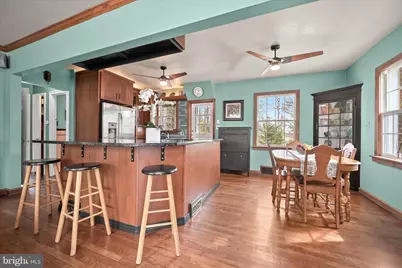 6715 Queens Chapel Road, Hyattsville, MD 20782 - Photo 18