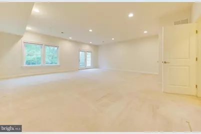 5255 Stream Bank Lane, Greenbelt, MD 20770 - Photo 8