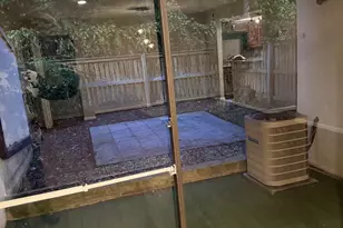 10104 Campus Way S, Upper Marlboro, MD 20774 - Photo 2