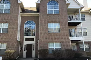 9708 Lake Pointe Ct, Largo, MD 20774 - Photo 1