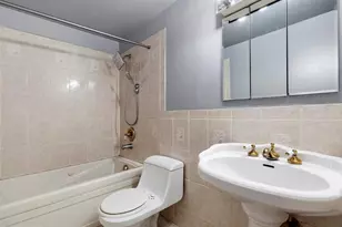 9402 Grandhaven Ave, Upper Marlboro, MD 20772 - Photo 18