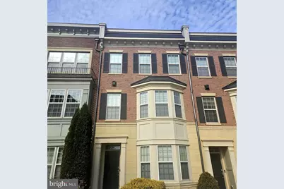 807 Admirals Way #317, Oxon Hill, MD 20745 - Photo 1