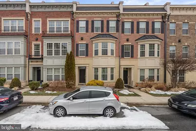 807 Admirals Way #317, Oxon Hill, MD 20745 - Photo 2