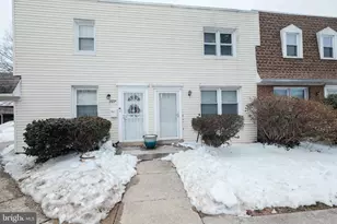 2840 Iverson St, Temple Hills, MD 20748 - Photo 2