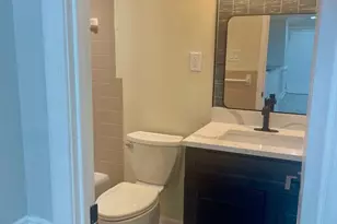 6018 Westchester Park Dr, College Park, MD 20740 - Photo 8