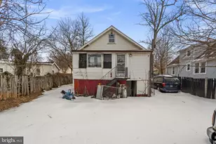 520 68th St, Capitol Heights, MD 20743 - Photo 4