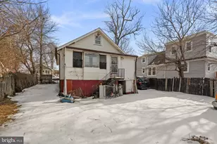 520 68th St, Capitol Heights, MD 20743 - Photo 6