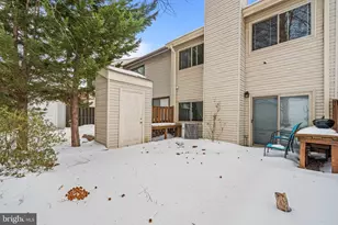 7105 Ora Glen Ct, Greenbelt, MD 20770 - Photo 14