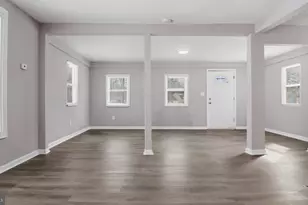 5900 Eastpine Dr, Riverdale, MD 20737 - Photo 12