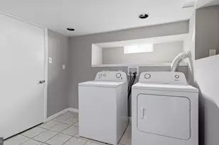 5900 Eastpine Dr, Riverdale, MD 20737 - Photo 34