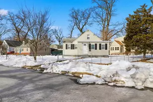 5900 Eastpine Dr, Riverdale, MD 20737 - Photo 6