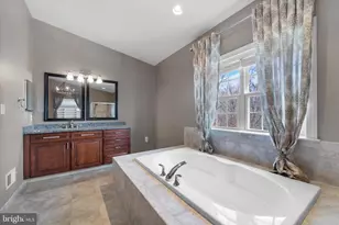 2707 Margary Timbers Ct, Bowie, MD 20721 - Photo 42