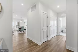 102 St Ives Pl, Oxon Hill, MD 20745 - Photo 10