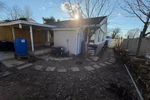 2029 Barlowe Pl, Landover, MD 20785 - Photo 16