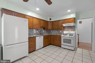 3905 Harrison Rd, Beltsville, MD 20705 - Photo 4