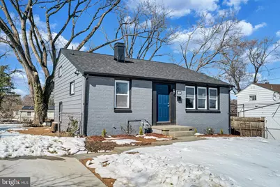 504 Sandy Place, Oxon Hill, MD 20745 - Photo 2