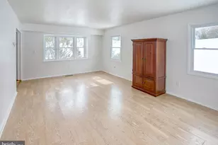 12804 Keswick Ln, Bowie, MD 20715 - Photo 6