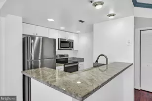 14016 Vista Dr, Laurel, MD 20707 - Photo 4