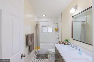 2919 Stonybrook Dr, Bowie, MD 20715 - Photo 10