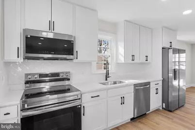 9209 48th Place, College Park, MD 20740 - Photo 10