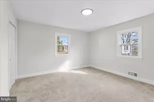 9209 48th Pl, College Park, MD 20740 - Photo 12